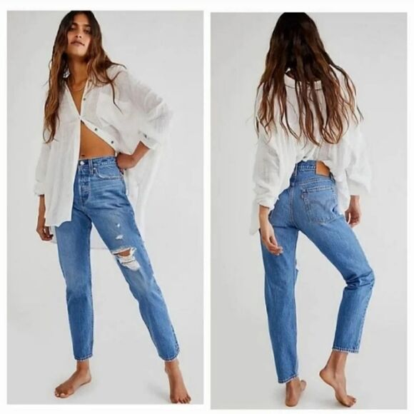 NEW Levi's Wedgie Icon Fit Tapered Ankle Button Fly Big E Denim Size 25 - Picture 1 of 16
